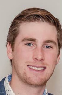 Alex Defreitas Headshot (1)