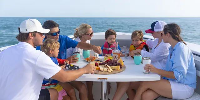 Reg41 Forward Seating Family U3a0209 Wg (1)