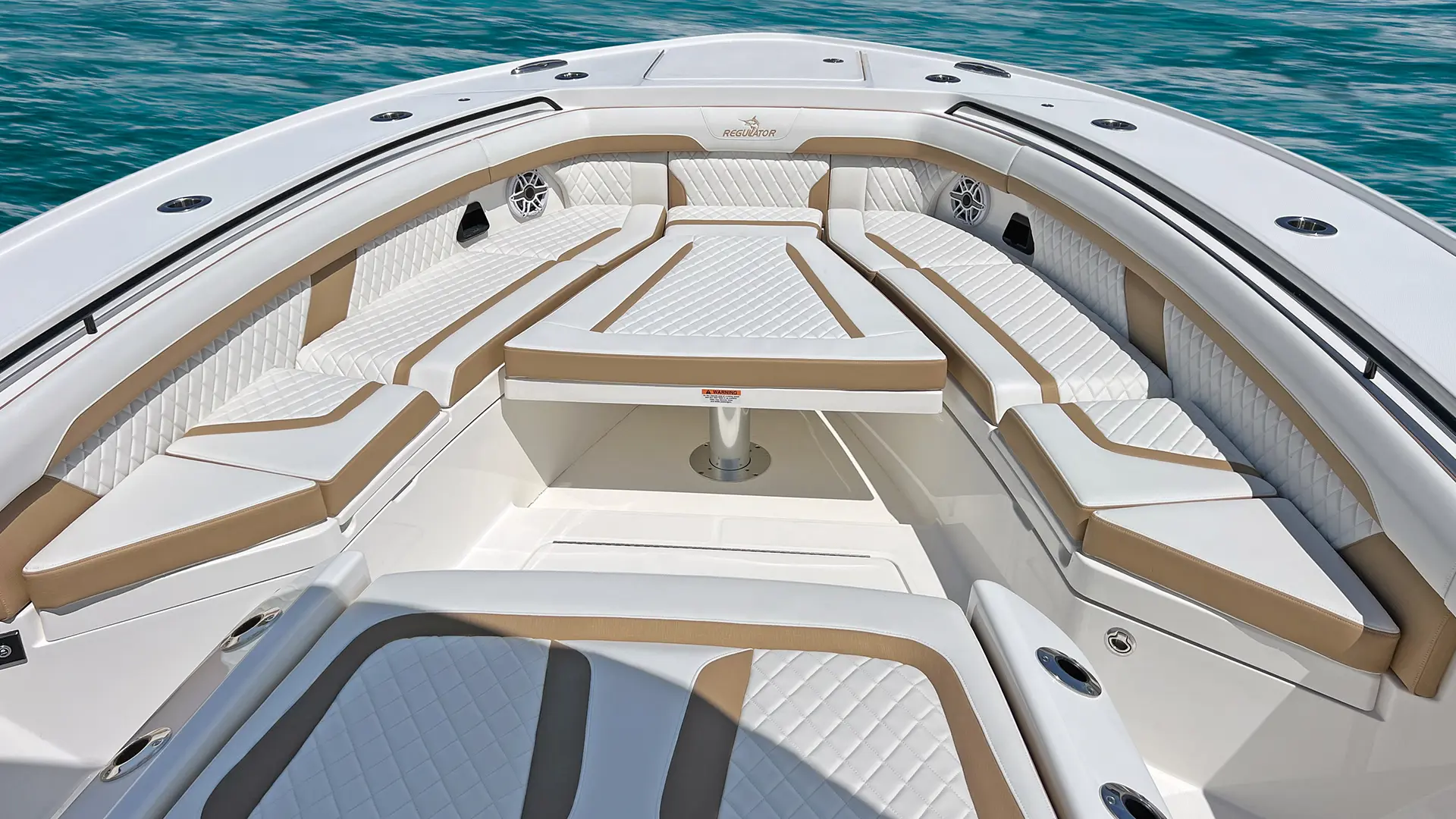 25MY REG 35 Fwd Sunbed RGB 1920X1080