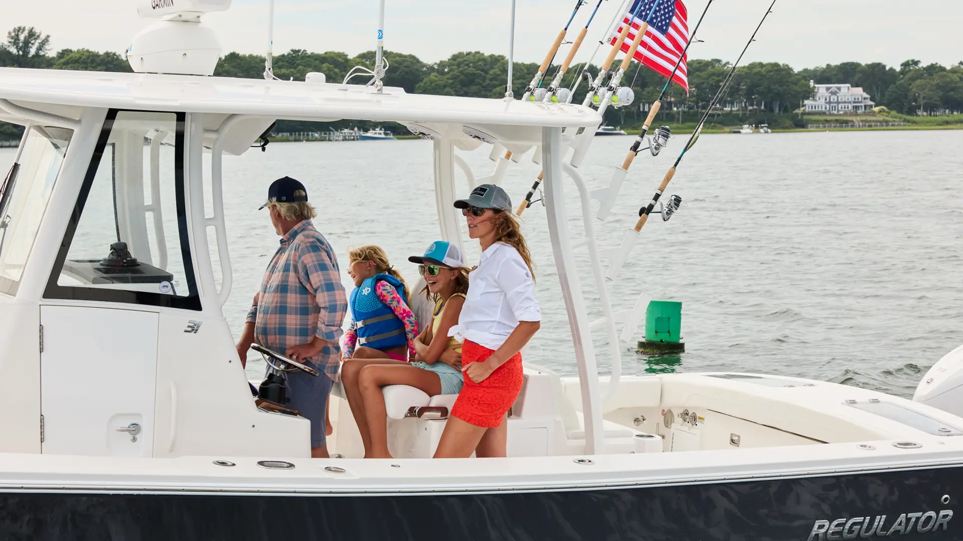 Reg31 2100X1400 Lifestyle Fam Heads Out Regulator Cape Cod 00 95 WG