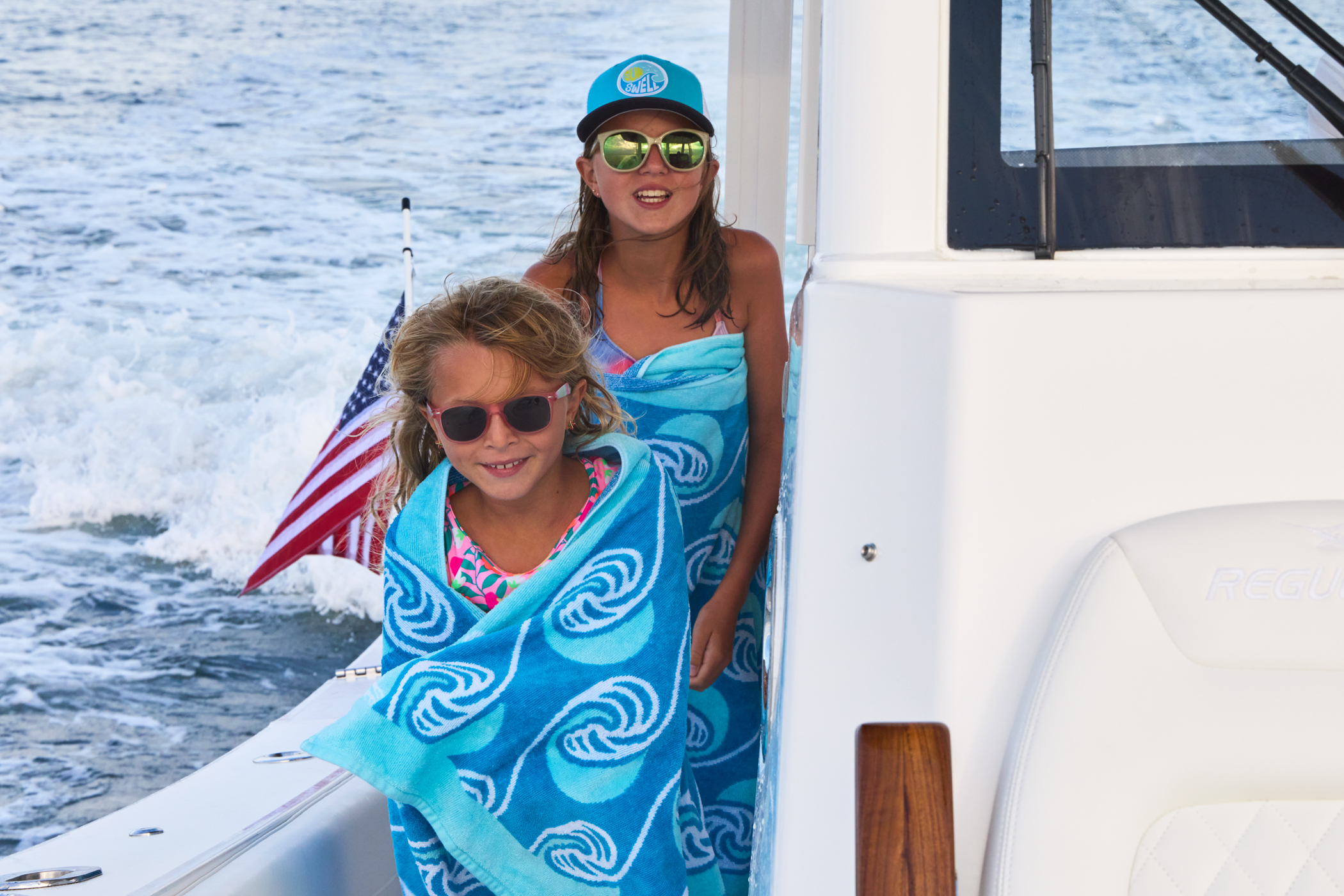 Reg31 2100X1400 Lifestyle Sisters Post Swim Regulator Cape Cod 00 127 WG