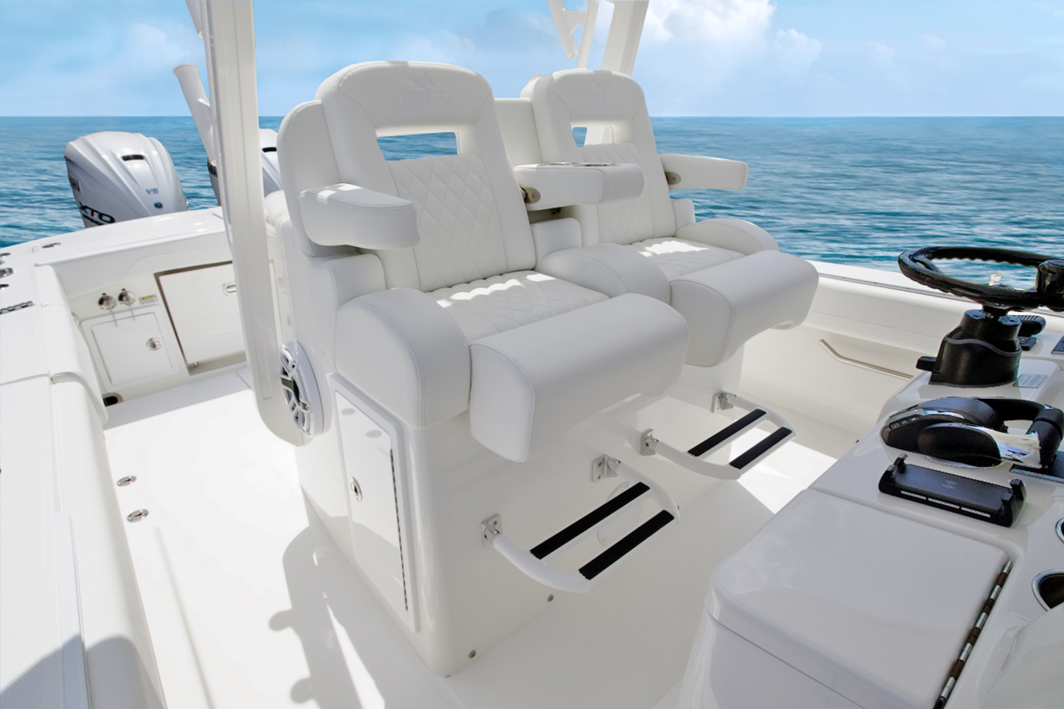 Reg27 R31 Helm Seating 060A9935 WG