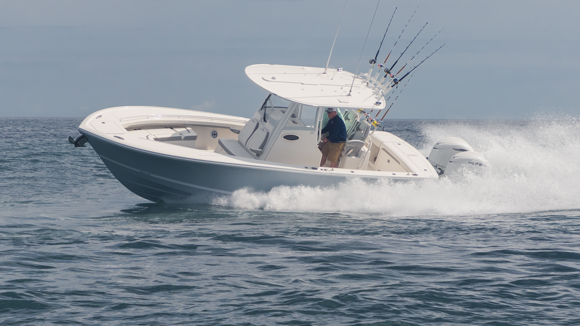 Reg 28 Curve 7X9A0021 1920X1080 WG